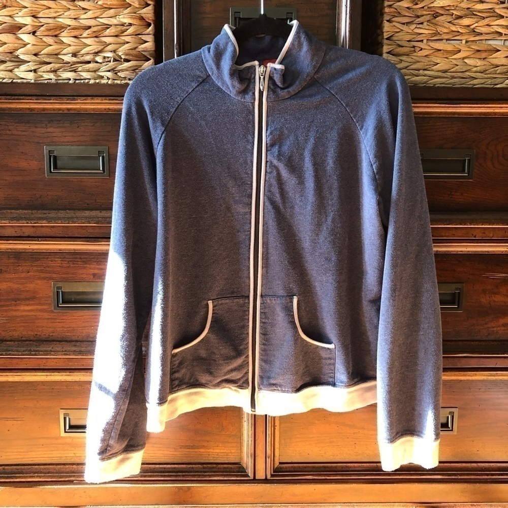 Valerie Stevens blue zip up jacket in size L